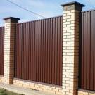 Which corrugated board to choose for the fence