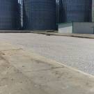 Устройство щебеночного основания с трамбовкой виброкатком под укладку дорожных плит 